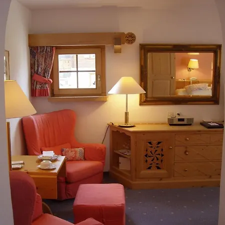 酒店 Walserhof 4*